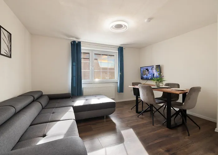 Adn Suites - Netflix - Modern And Smart