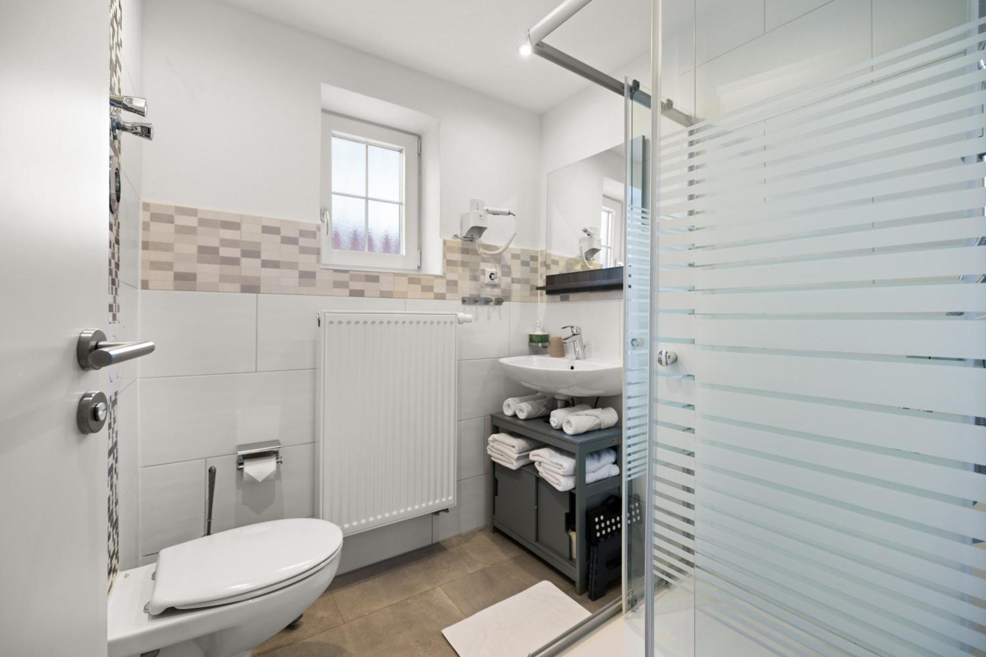 Adn - Netflix - Modern And Smart Günzburg