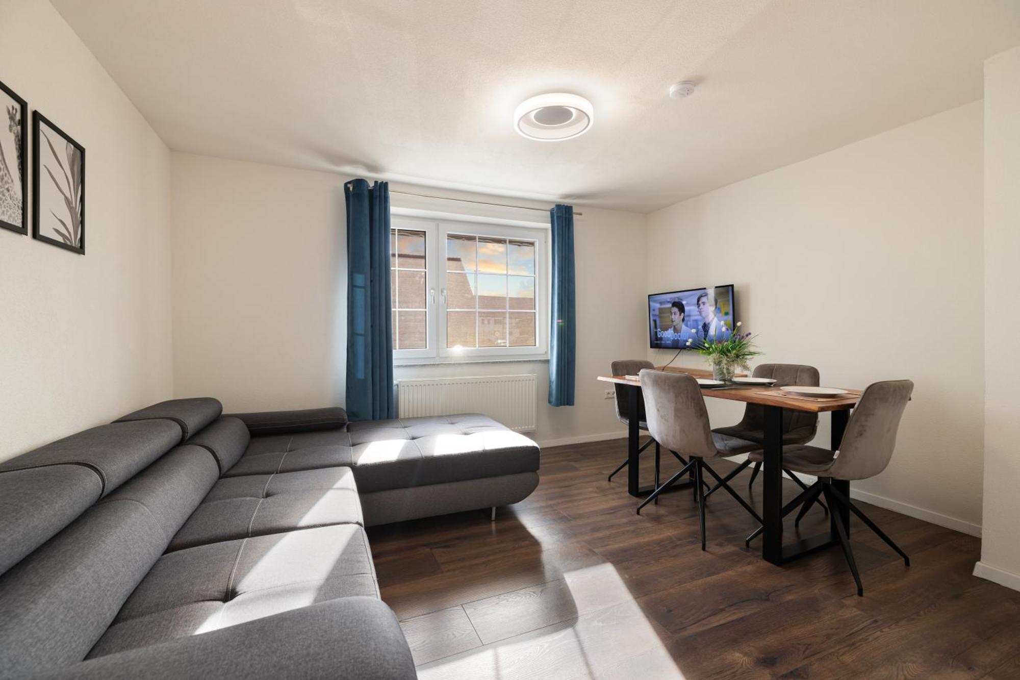 Adn - Netflix - Modern And Smart Apartment